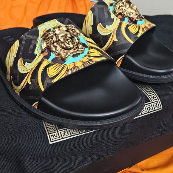 Pool Slide Vitello St FENDACE Gold Baroque Multicolor-Oro VERSACE size 5 - Picture 5 of 9